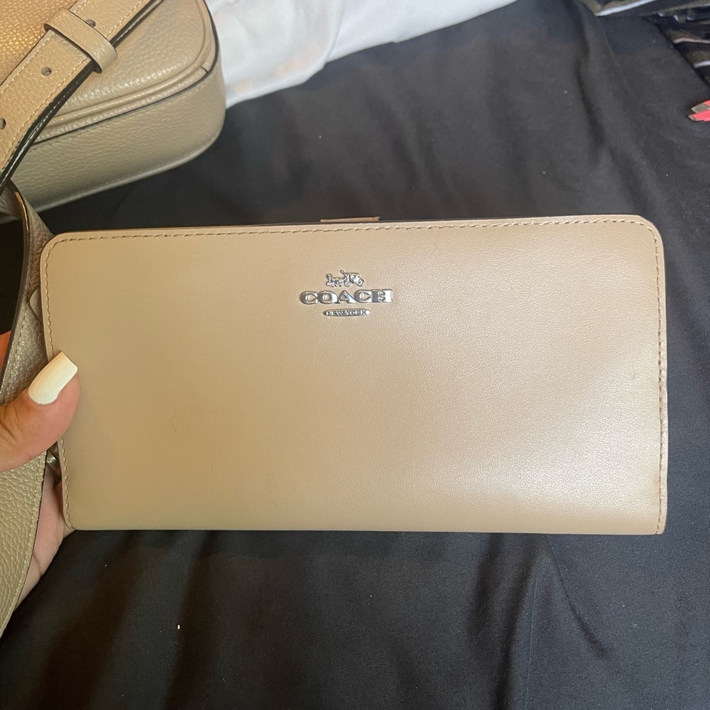 Coach long wallet